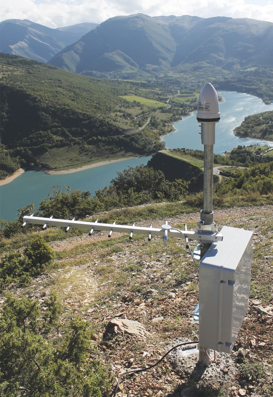 تلفیق روش‌های پایش GNSS در مناطق مستعد زمین‌لغزش